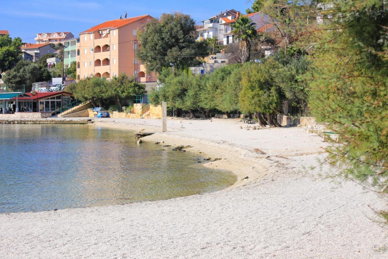 Apartments By The Sea Marina, Trogir - 14191 Екстер'єр фото